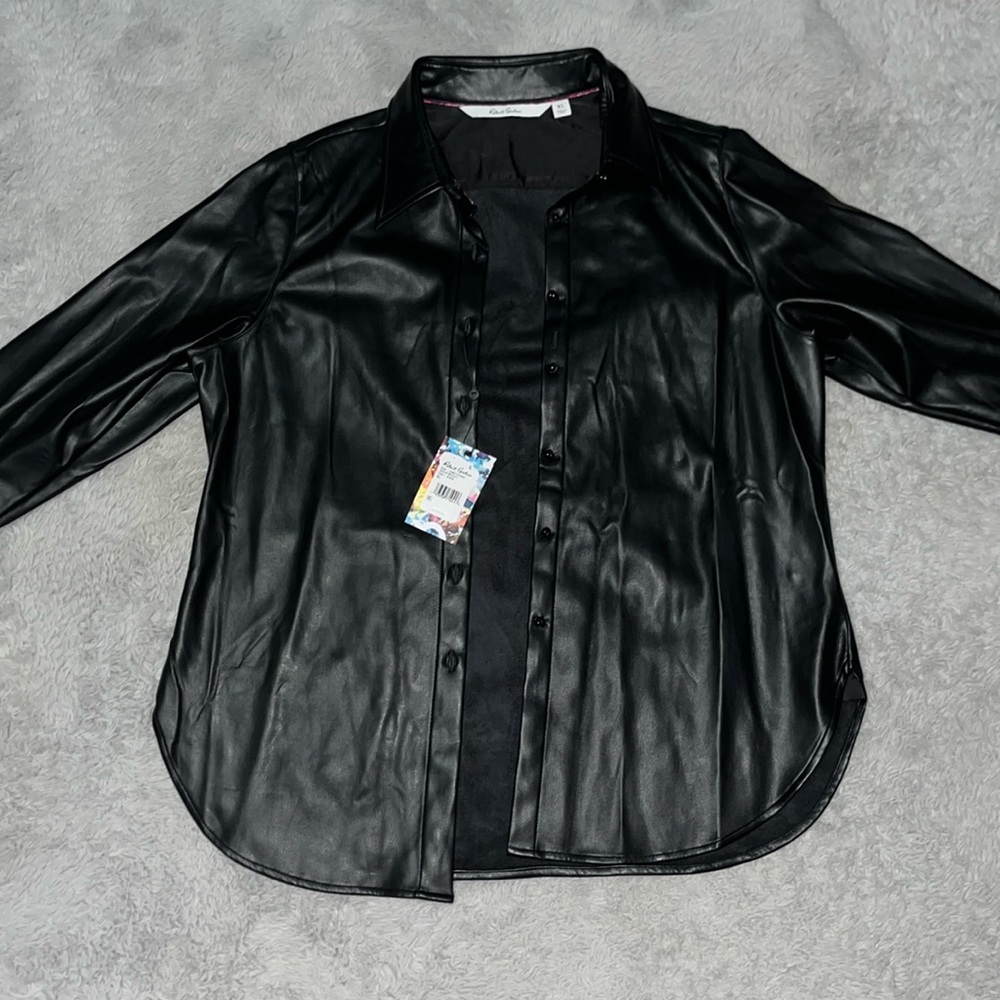 Robert Graham black shirt